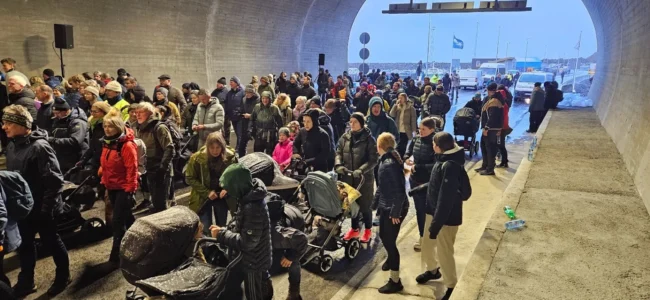 Við tunnilsmunnan Við tunnilsmunnan