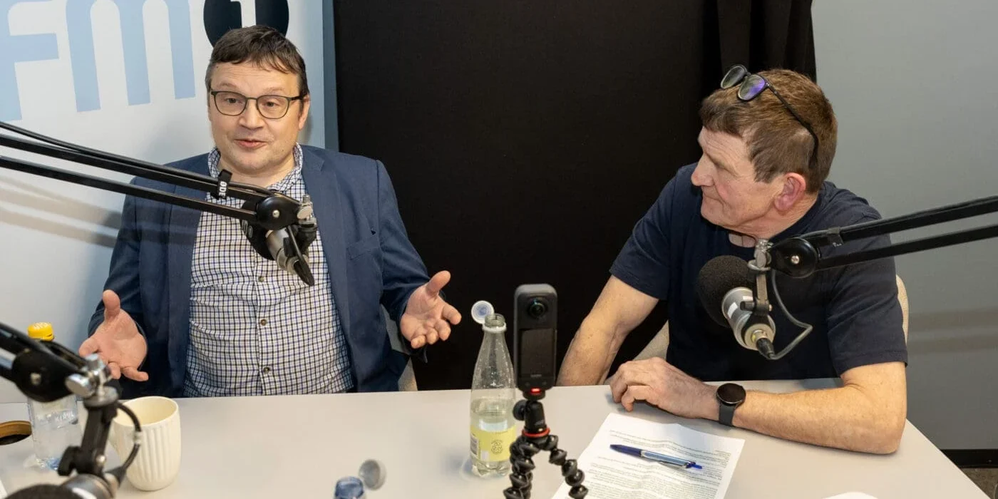 FNU í útvarpskjaki um veðurlagslóg FNU í útvarpskjaki um veðurlagslóg