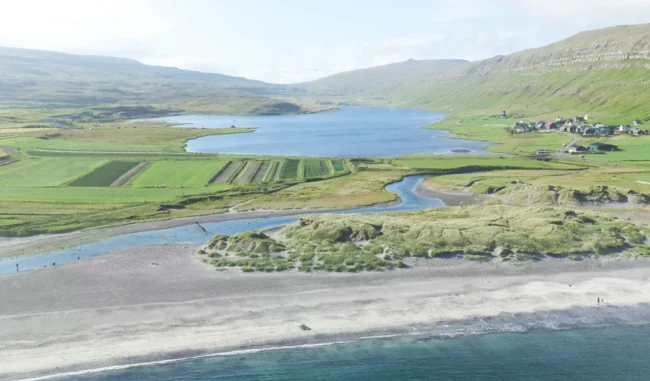 FNU mótmælir ógvusligu inntrivunum í Sandoynni í sambandi við ætlaðu vegagerðina til Suðuroyatunnilin FNU mótmælir ógvusligu inntrivunum í Sandoynni í sambandi við ætlaðu vegagerðina til Suðuroyatunnilin