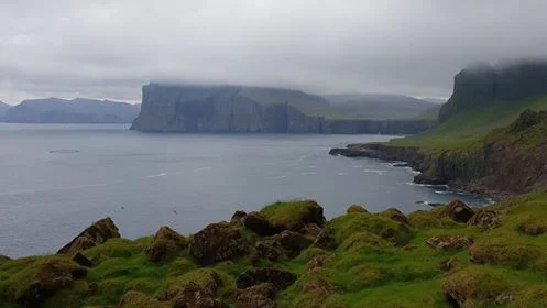 Gongutúrur fyri friðing á Víkum