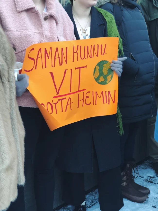Velja tit oljuna, vraka tit samstundis eina grøna framtíð Velja tit oljuna, vraka tit samstundis eina grøna framtíð