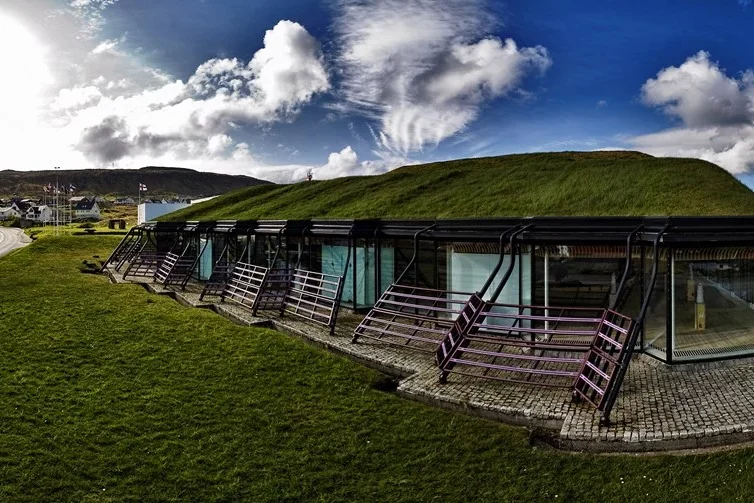 Stroymað pallborðskjak í Norðurlandahúsinum Stroymað pallborðskjak í Norðurlandahúsinum